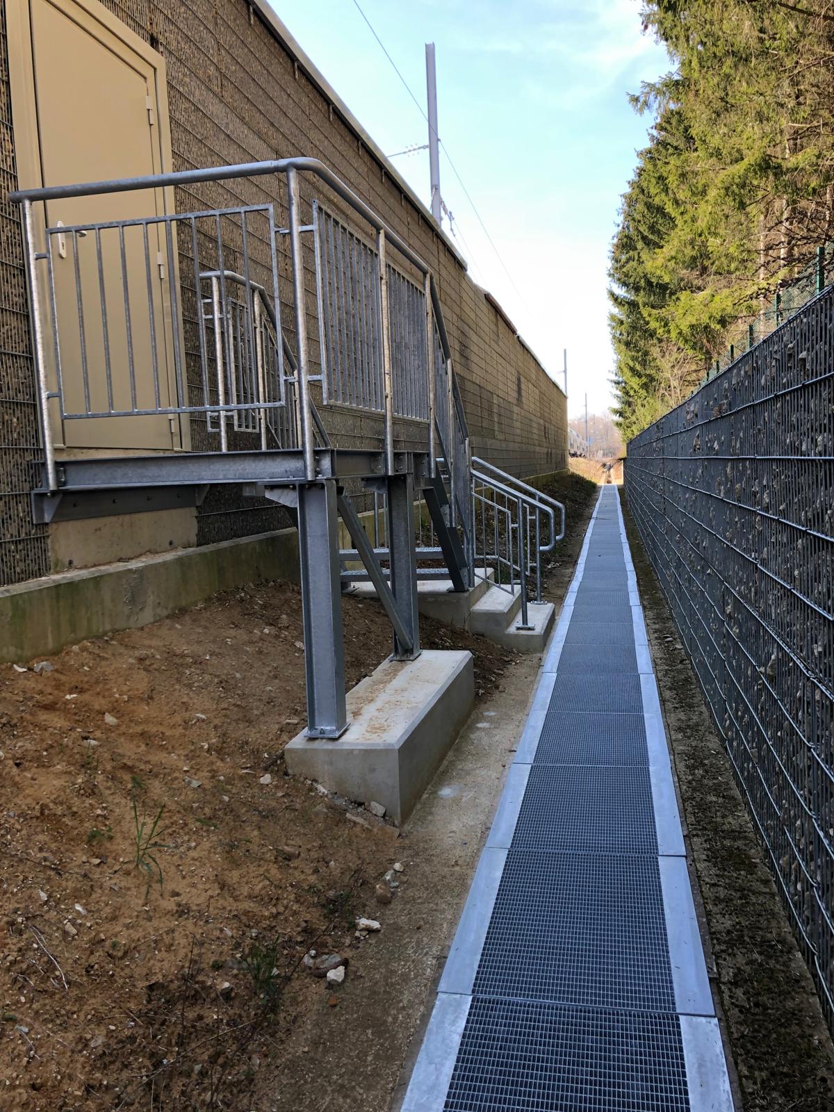 ESCALIER SORTIE DE SECOURS
