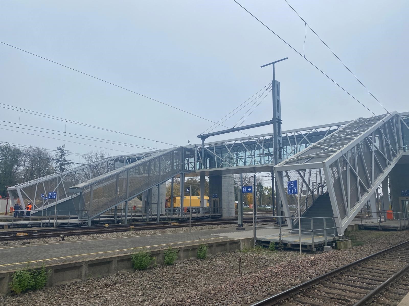 Gare de Bettembourg - Passerelle au-dessus des voies 1