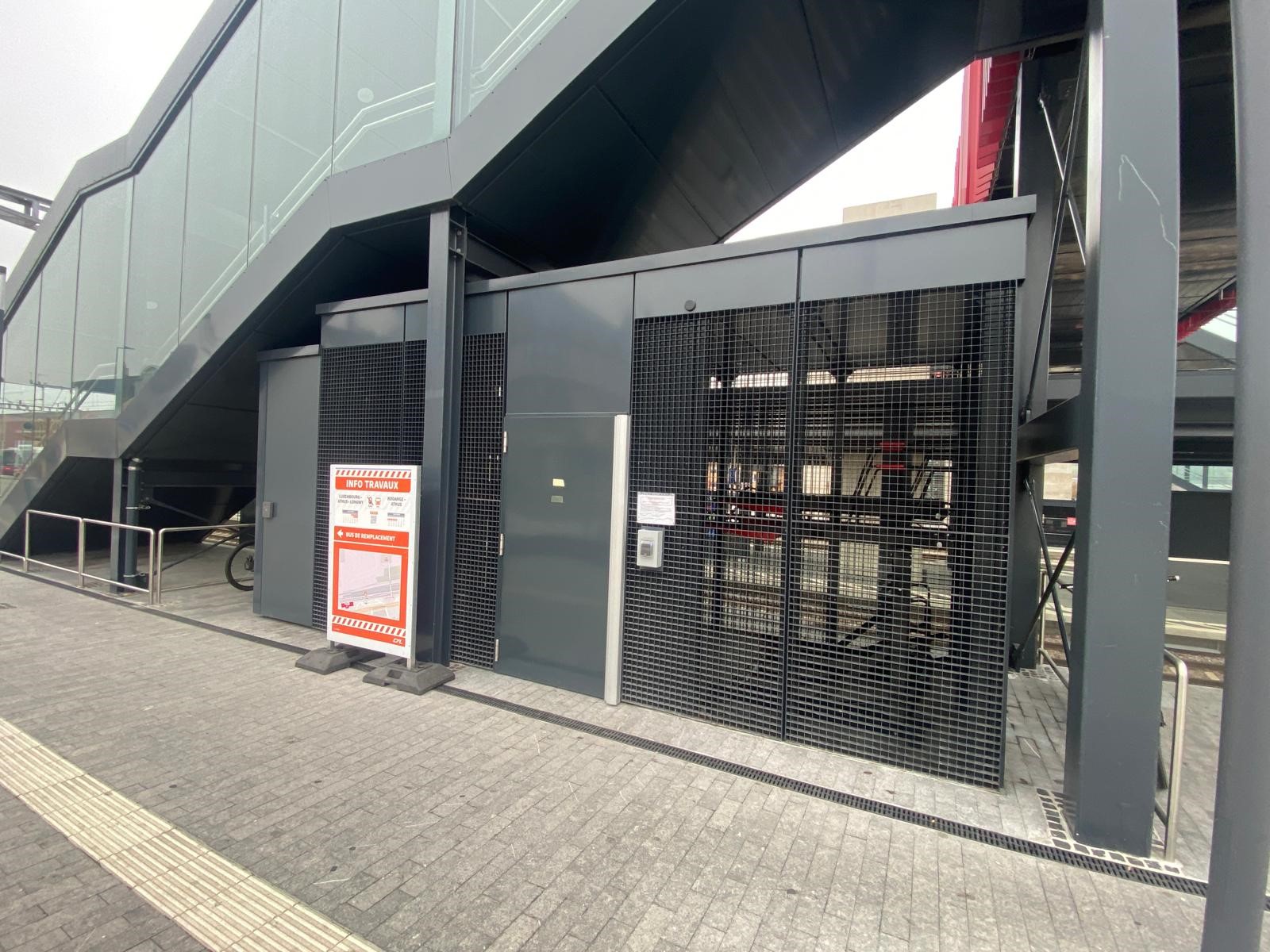 Gare de Rodange - Bike-box sur quai