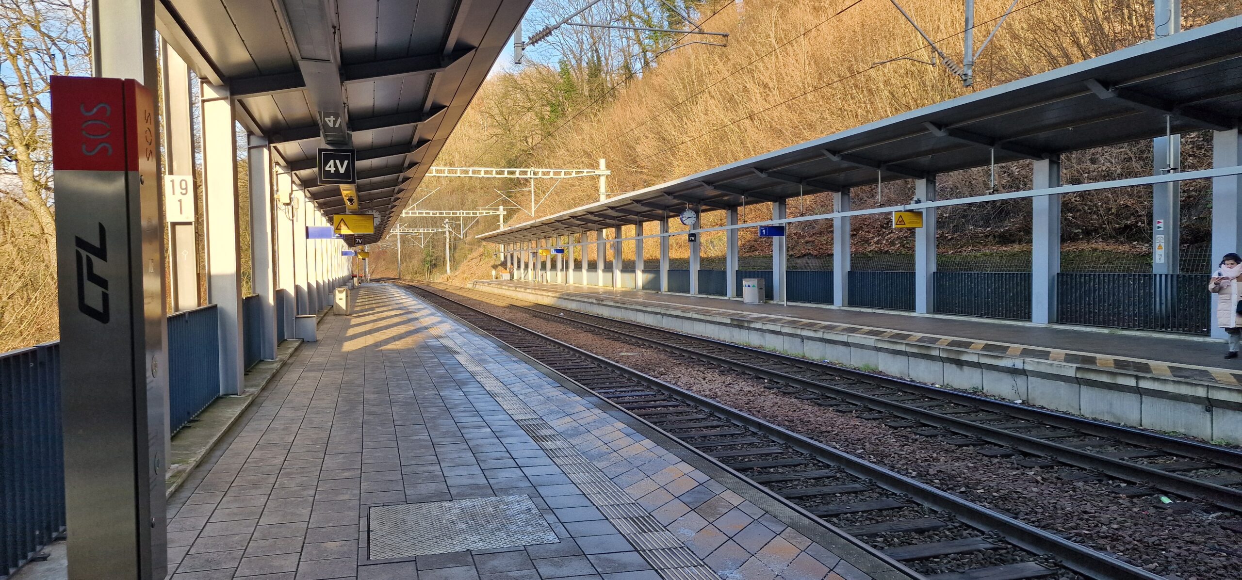 Arrêt Pfaffenthal - Marquises sur quais 1
