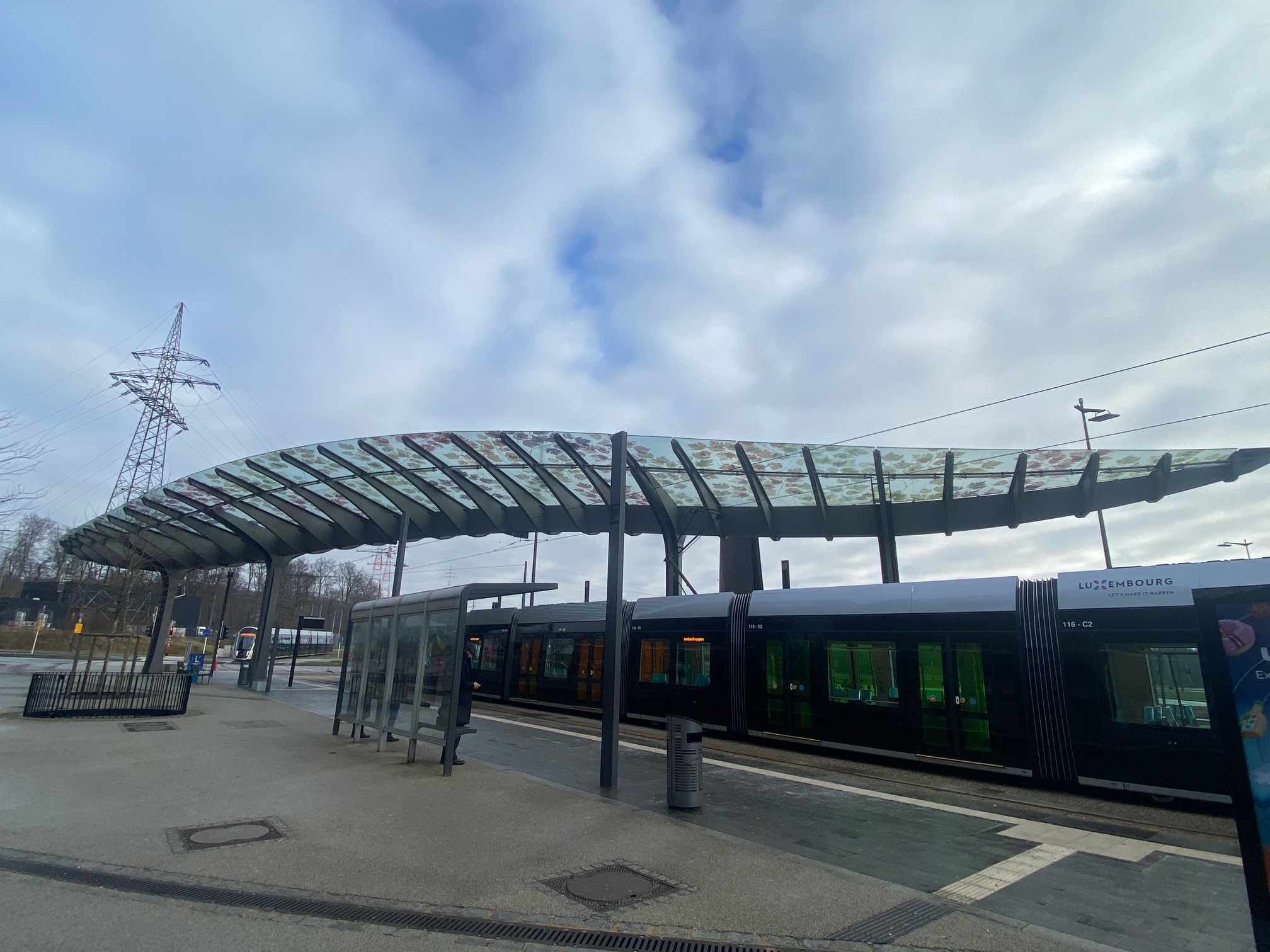 Auvent Serra au Kirchberg 3