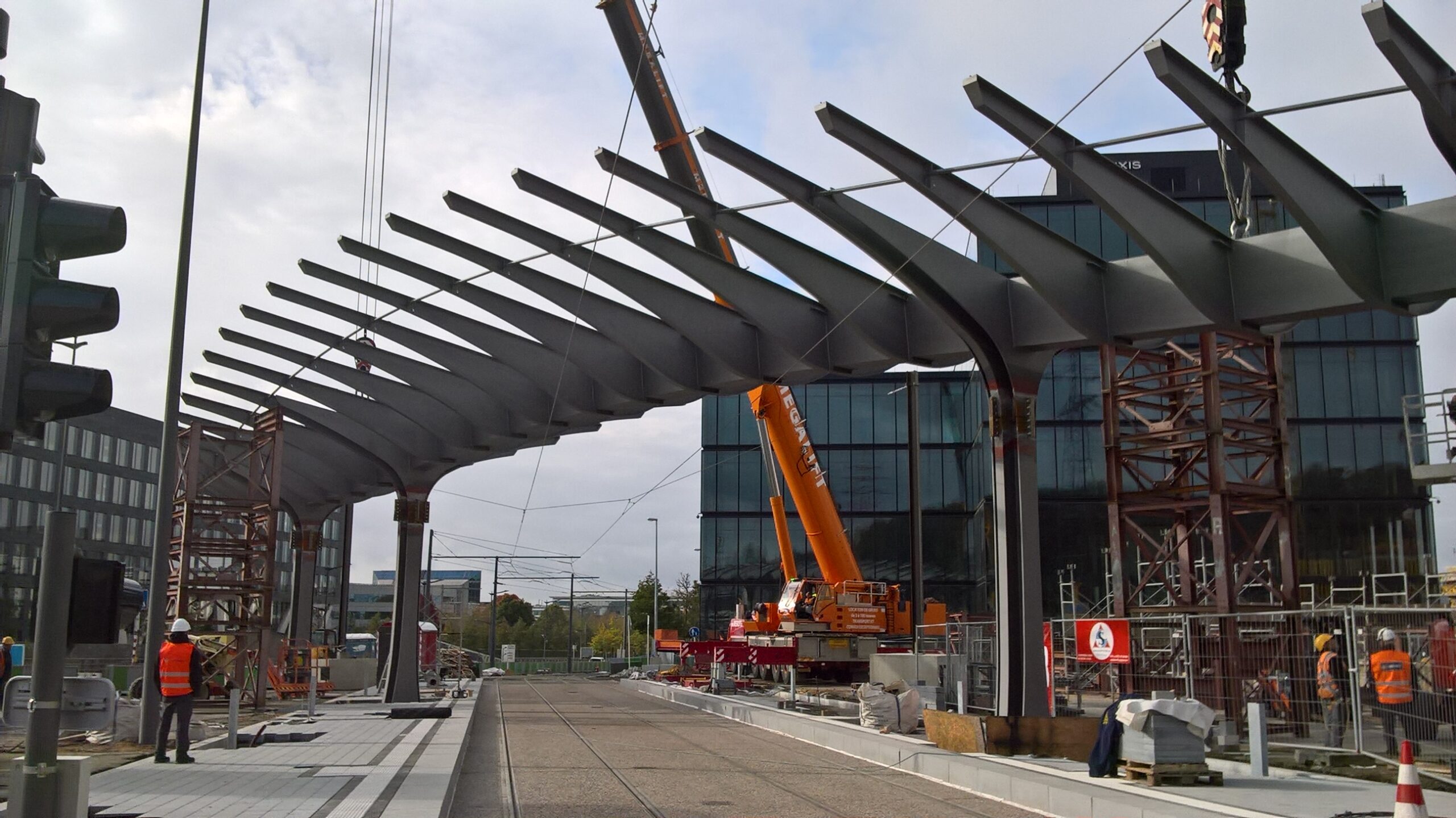 Auvent Serra au Kirchberg 5