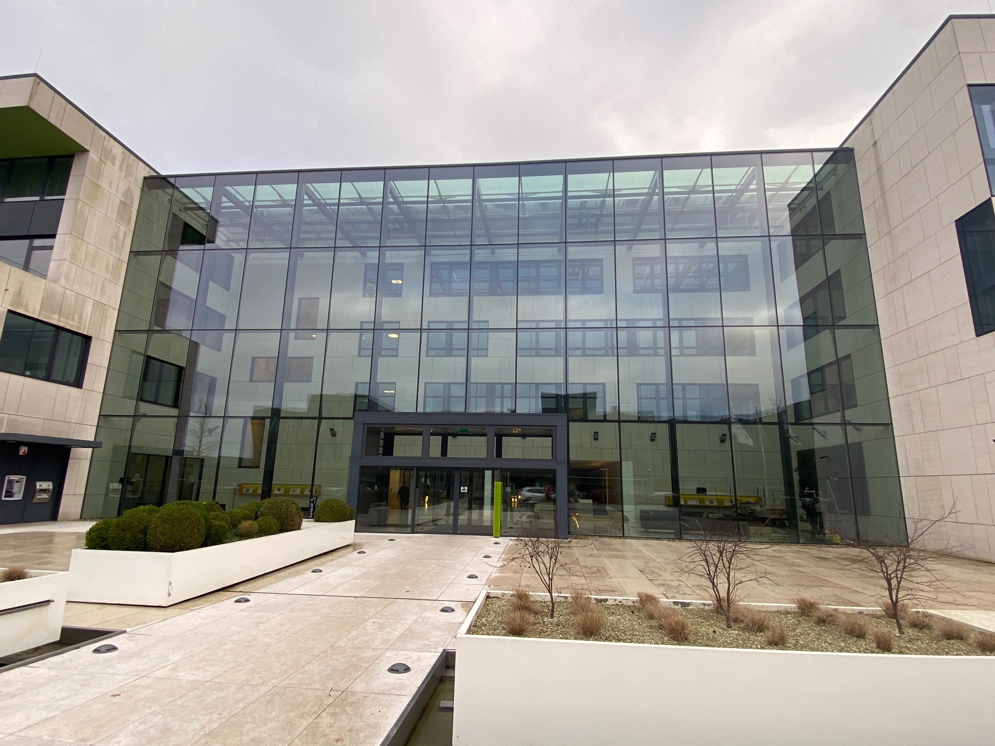Banque Raiffessen à Leudelange - Mur-rideau 1