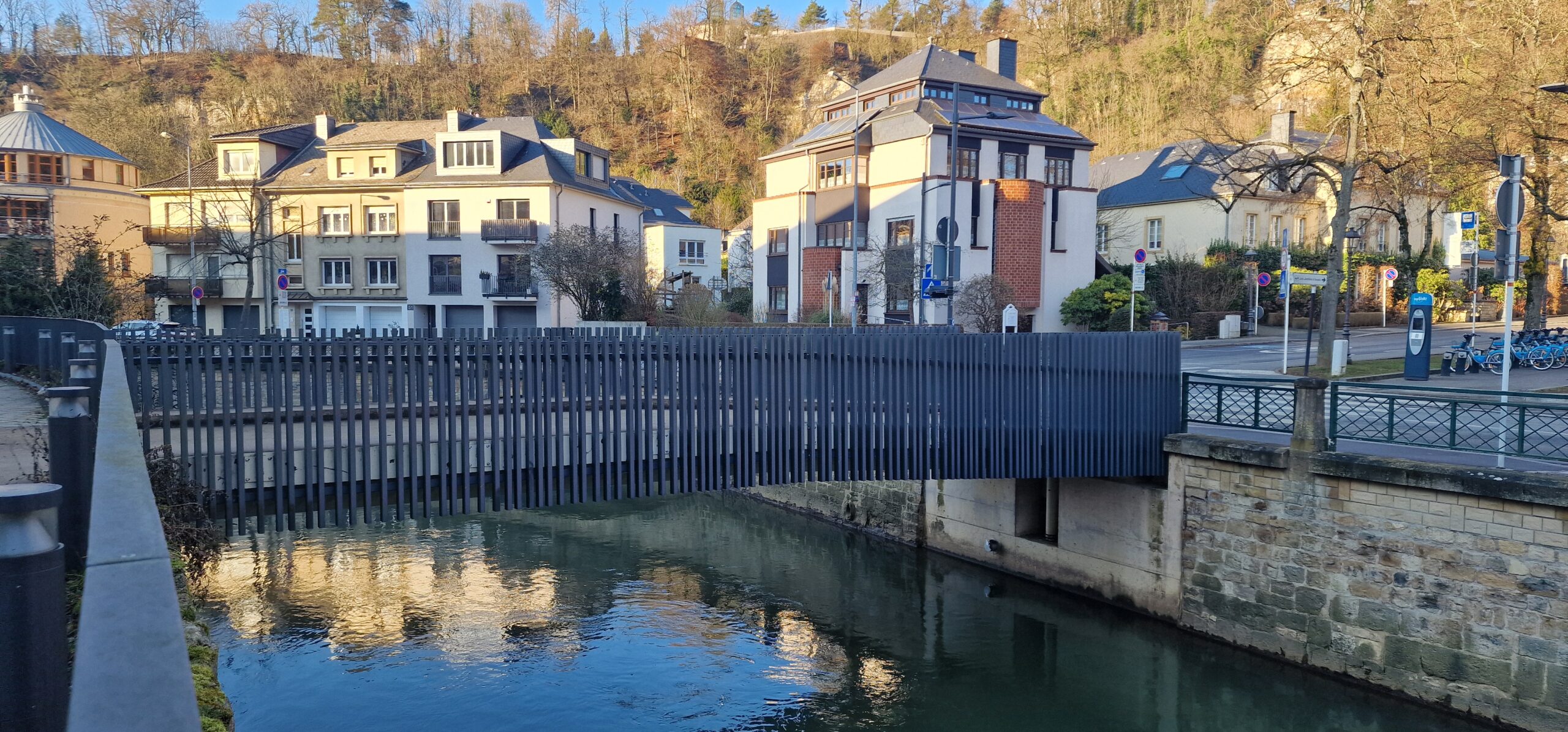 Ecole Clausen - Passerelle levante 2